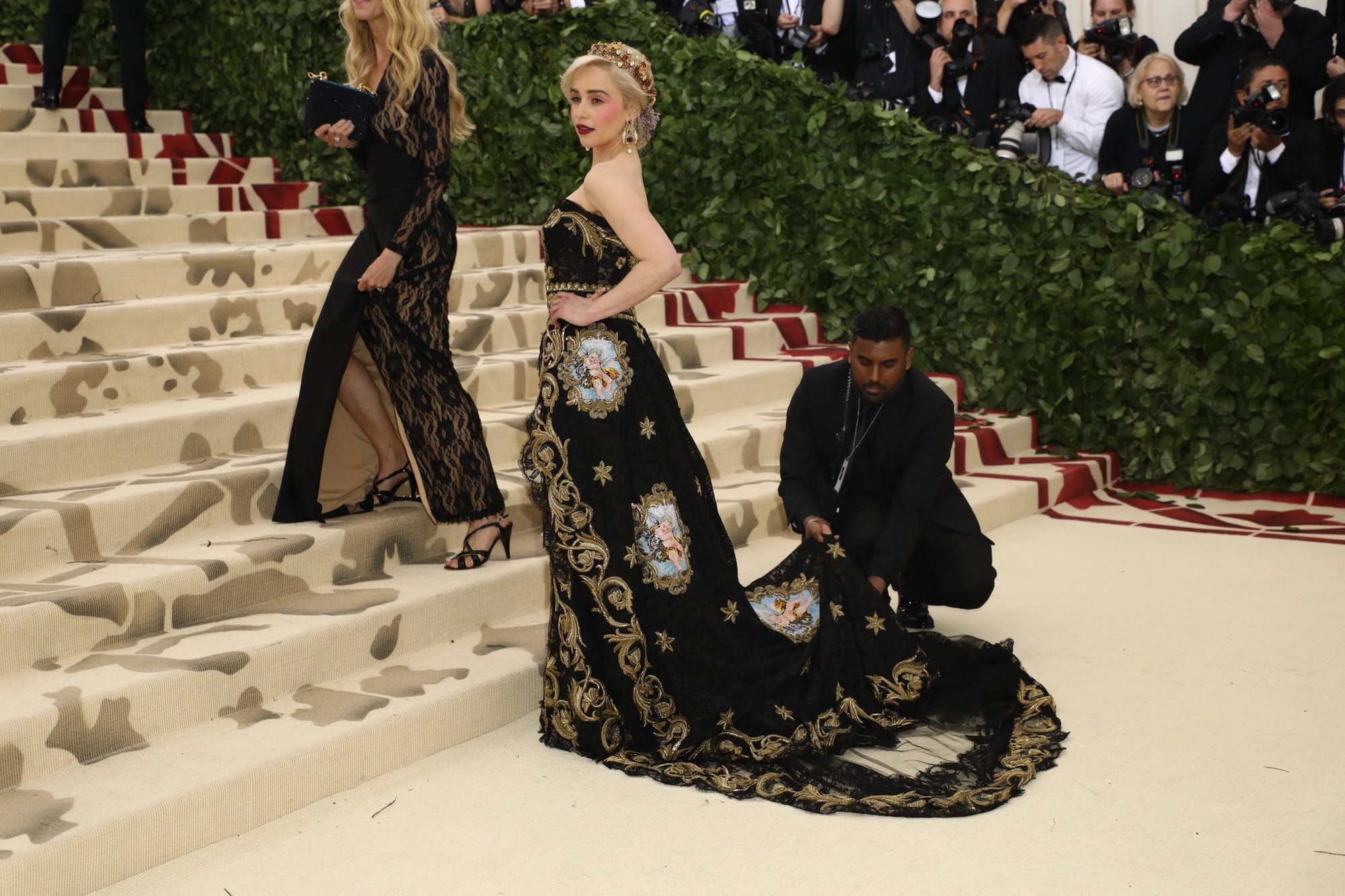 Met Gala 2018: Sự kiện toàn sao khủng nhưng Katy Perry mới là nhân vật chiếm trọn spotlight!